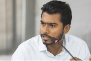 “ঢাকা মেডিকেল কলেজ হাসপাতালে চিকিৎসাধীন গণ অধিকার পরিষদের সভাপতি নুরুল হক নুর”