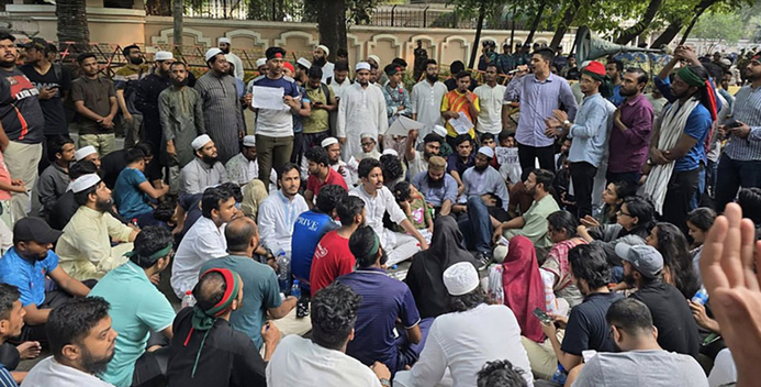 অন্তর্বর্তী সরকারের এক বছরে ১,৬১৫টি বিক্ষোভ কর্মসূচি পালিত হয়েছে, প্রতিদিন গড়ে চারটি বিক্ষোভ