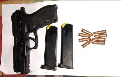 র‍্যাবের অভিযানে চাঁদপুর থেকে লুট হওয়া অস্ত্র উদ্ধার