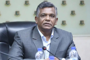 বিসিবির আসন্ন নির্বাচনে অংশ নেয়ার ঘোষণা দিচ্ছেন সাবেক অধিনায়ক আমিনুল ইসলাম বুলবুল