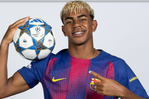 ফুটবলের সেরা টিনএজার খেলোয়াড়দের কোলাজ ছবি—ইয়ামাল, কুবারসি, জায়ের-এমেরি, এস্তেভাও ও মাস্তানতুওনো।