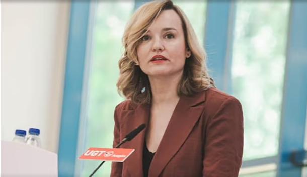 স্পেনের ক্রীড়ামন্ত্রী পিলার আলেগ্রিয়া ইসরায়েলকে আন্তর্জাতিক ক্রীড়াঙ্গন থেকে নিষিদ্ধ করার দাবি জানাচ্ছেন।