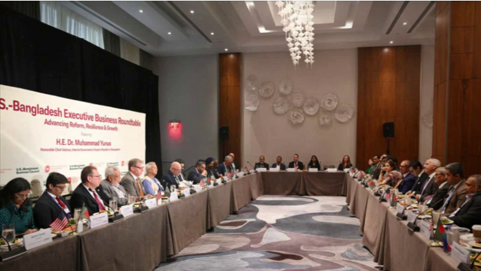 প্রধান উপদেষ্টা ড. মুহাম্মদ ইউনূস যুক্তরাষ্ট্রে ব্যবসায়ী ও রাজনৈতিক নেতাদের সঙ্গে বৈঠক করছেন।